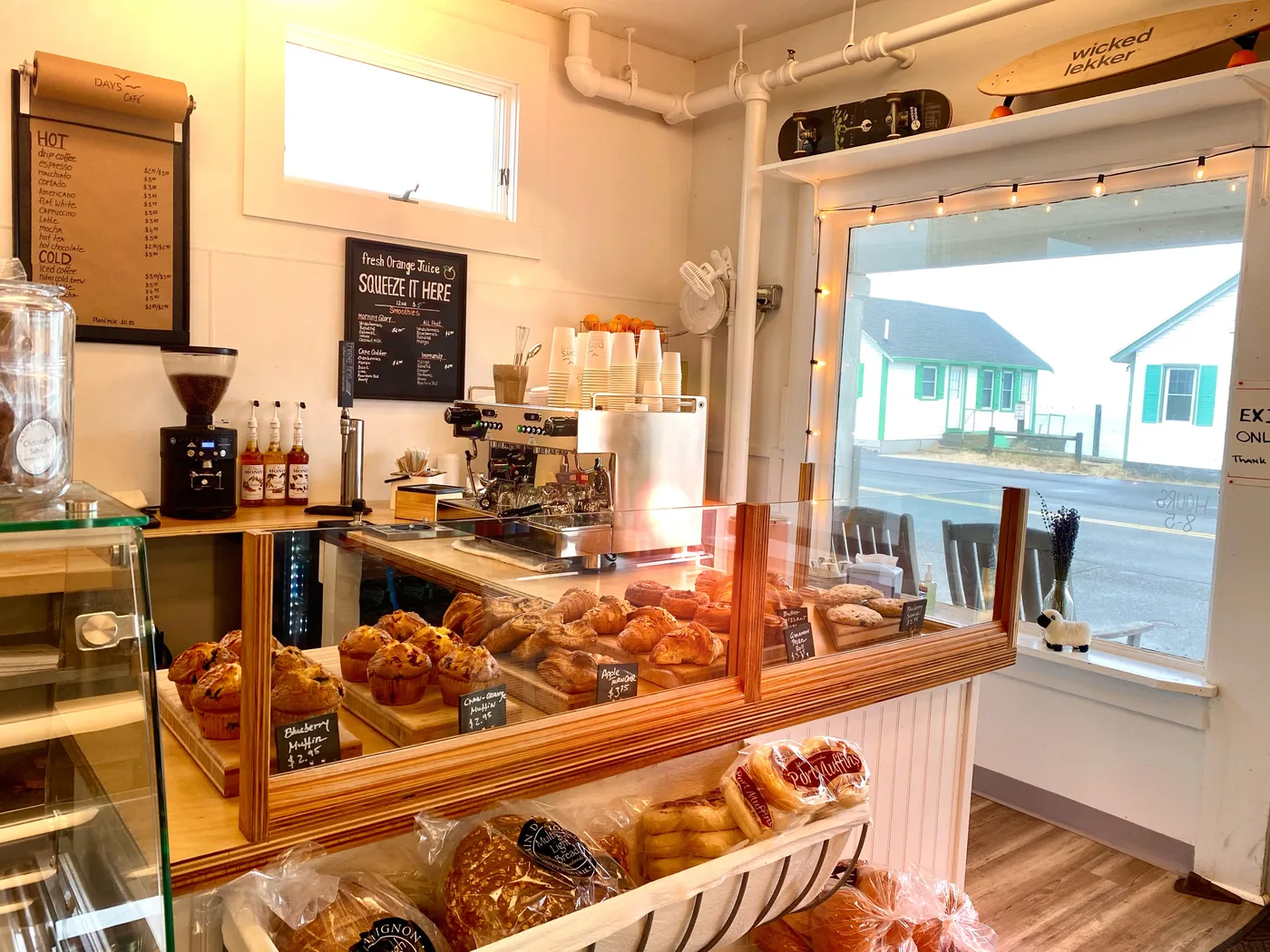Coffee and bakery counter pictured on Days Market & Deli’s website
