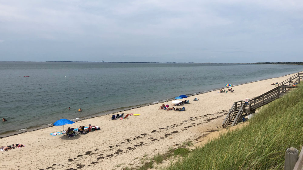Great Hollow Beach and Cape Cod Bay in a 2022 source photograph, before the stairway replacement